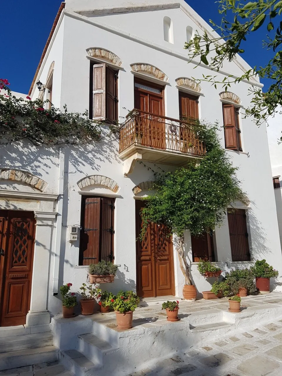 Tinos